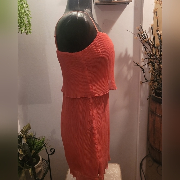 HKR Collection peach/pink accordion pleated dress Size M - Picture 4 of 6